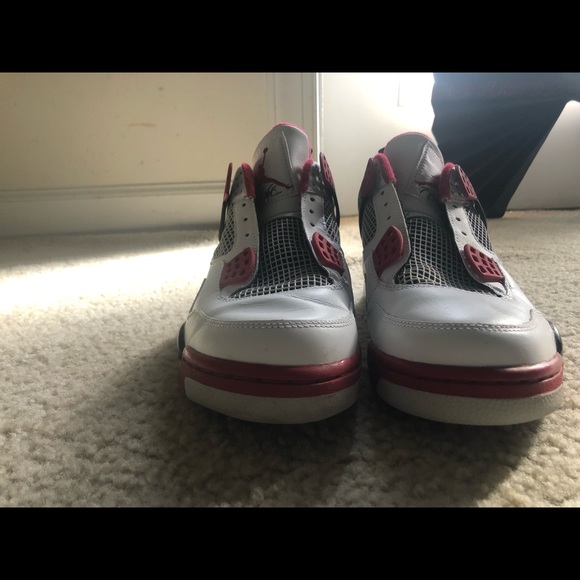 Jordan 4 main image 6